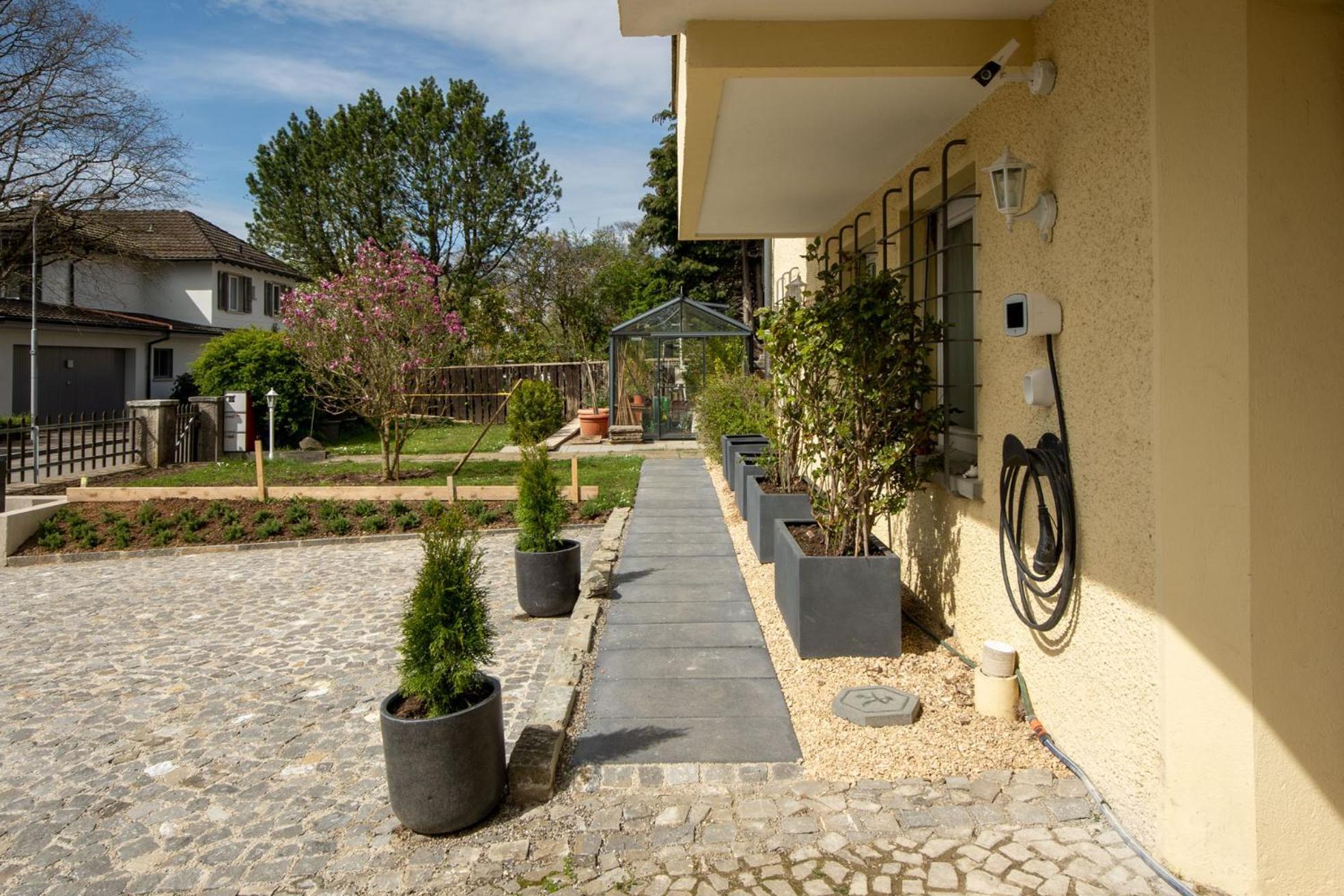 Luegete 28, Witikon Apartments Zurich Exterior photo
